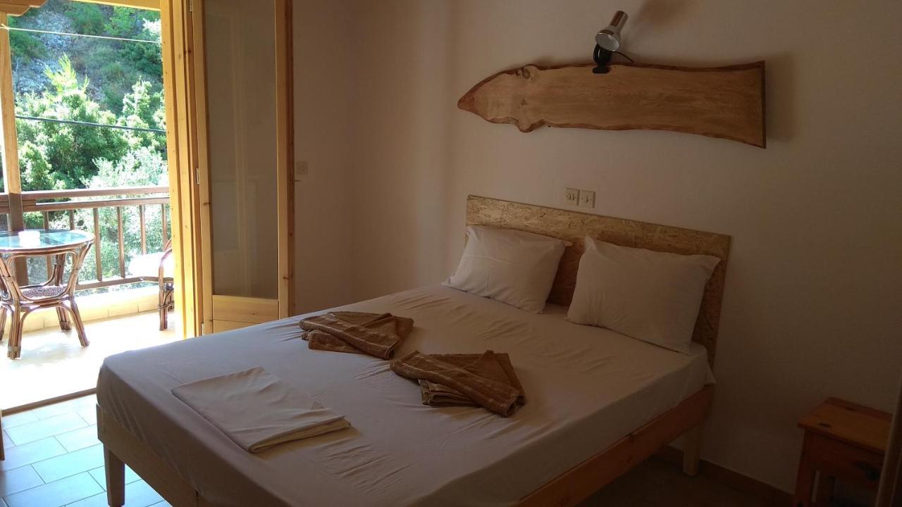 Pension Oasis Votsi  Dış mekan fotoğraf